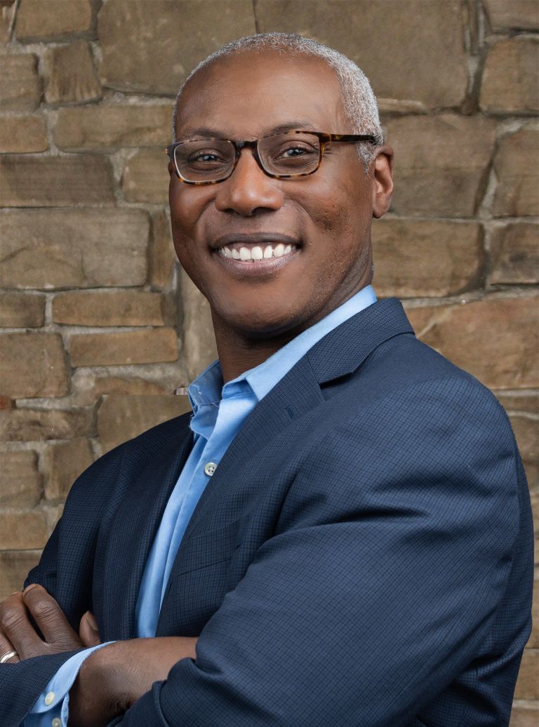Headshot of Damani Parran