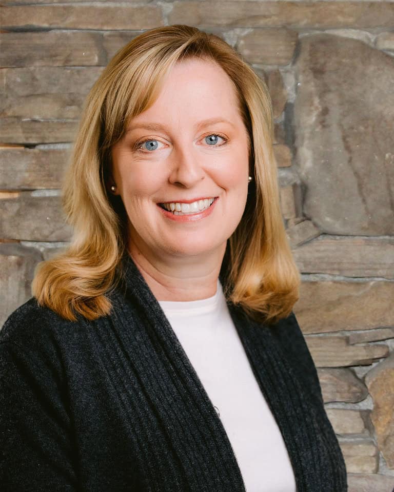 Headshot of Dana McCue